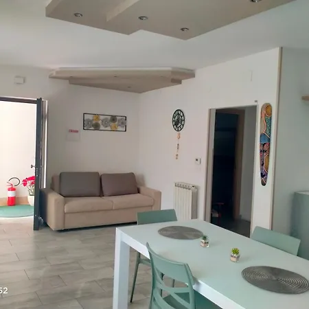Apartament Perla Di Mare *